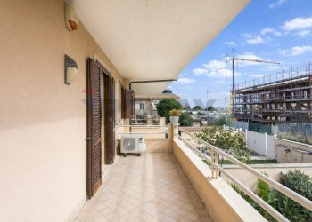 Balcone - Casa semi indipendente Via Ulderico De Cesaris
 
34, Fiumicino - foto 27