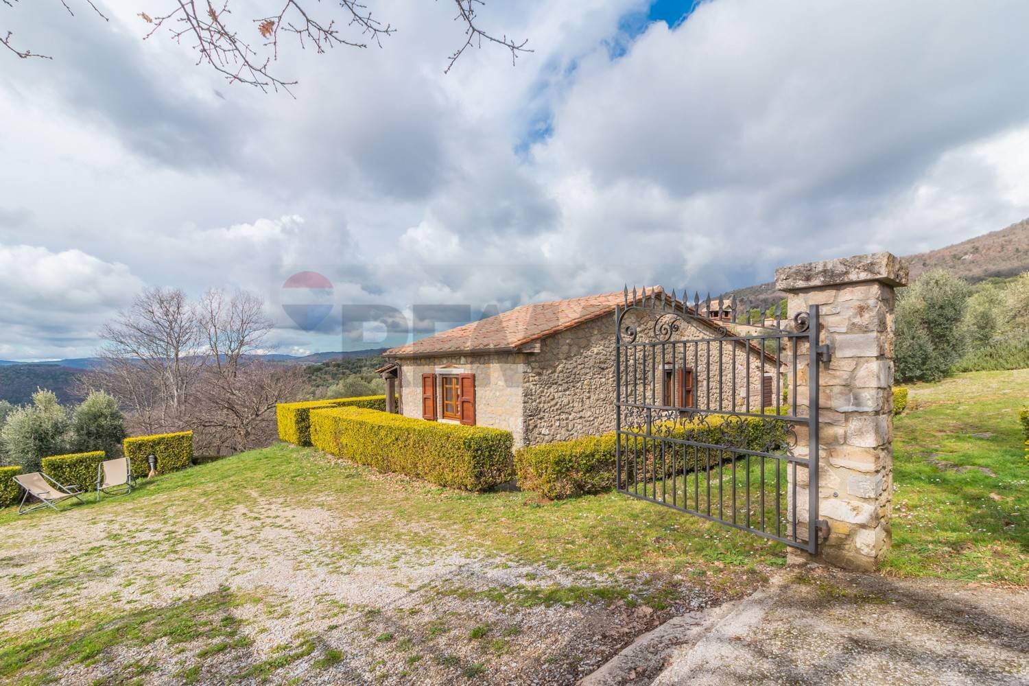 Casa all\'aperto - Villa strada provinciale Fibbianello 155
 
155, Semproniano - photo 1