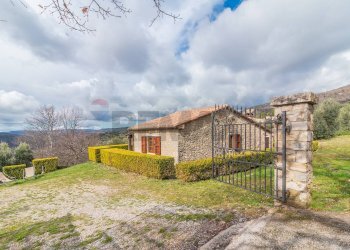 Casa all\'aperto - Villa strada provinciale Fibbianello 155
 
0, Semproniano - photo 5