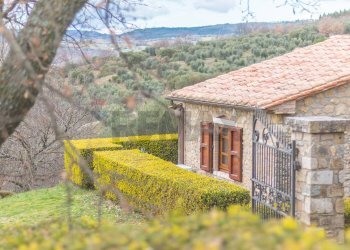 Casa all\'aperto - Villa strada provinciale Fibbianello 155
 
0, Semproniano - photo 6