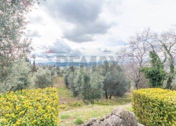 Vista delle montagne - Villa strada provinciale Fibbianello 155
 
0, Semproniano - photo 9
