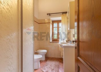 Bagno - Villa strada provinciale Fibbianello 155
 
0, Semproniano - photo 20
