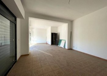 Foto 7 - Locale Commerciale piazza san marino
 
8, Palermo - foto 7