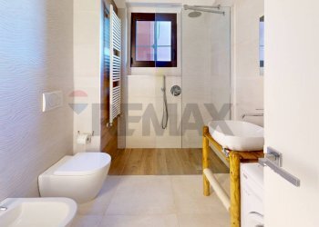 Bagno - One-room apartment Via Remo La Valle
 
3, Milano - photo 16