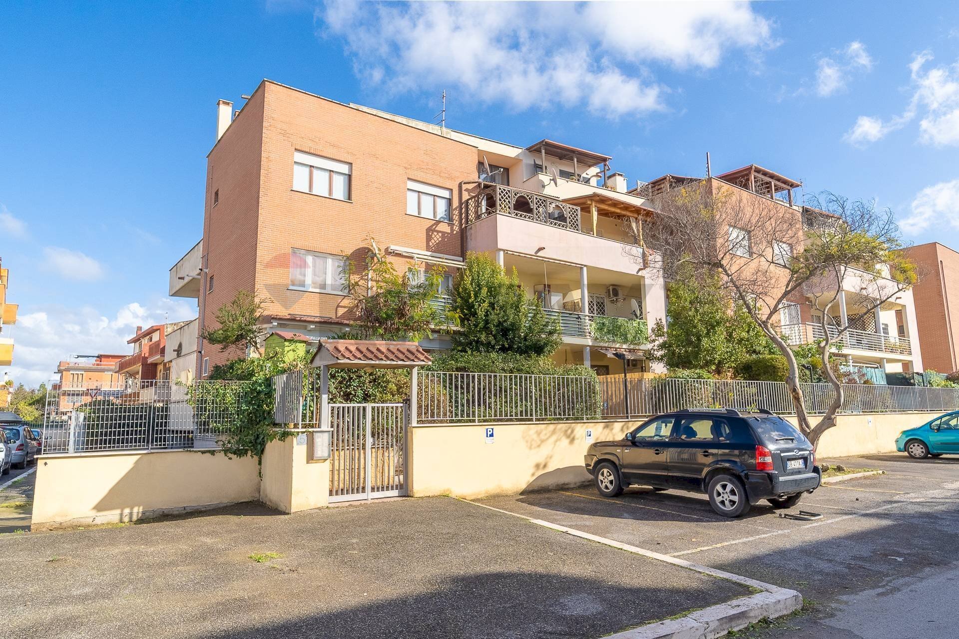 Edificio all\'aperto - Bilocale Via Antonluigi Pietrogrande, Fiumicino - foto 2