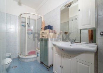 Bagno - Bilocale Via Antonluigi Pietrogrande, Fiumicino - foto 14