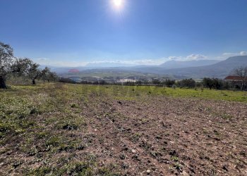 Vista delle montagne - Terreno agricolo contrada Lammia, Benevento - foto 2