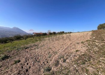 Vista delle montagne - Terreno agricolo contrada Lammia, Benevento - foto 8