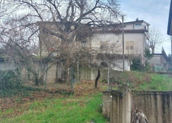 Giardino - Casa indipendente Arpaise - foto 19