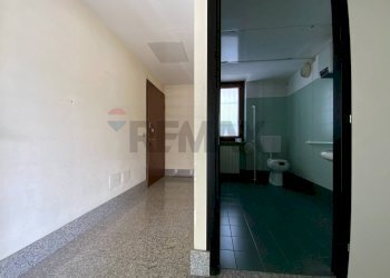 Disimpegno - Office Via Trento
 
1, Gorla Minore - photo 8