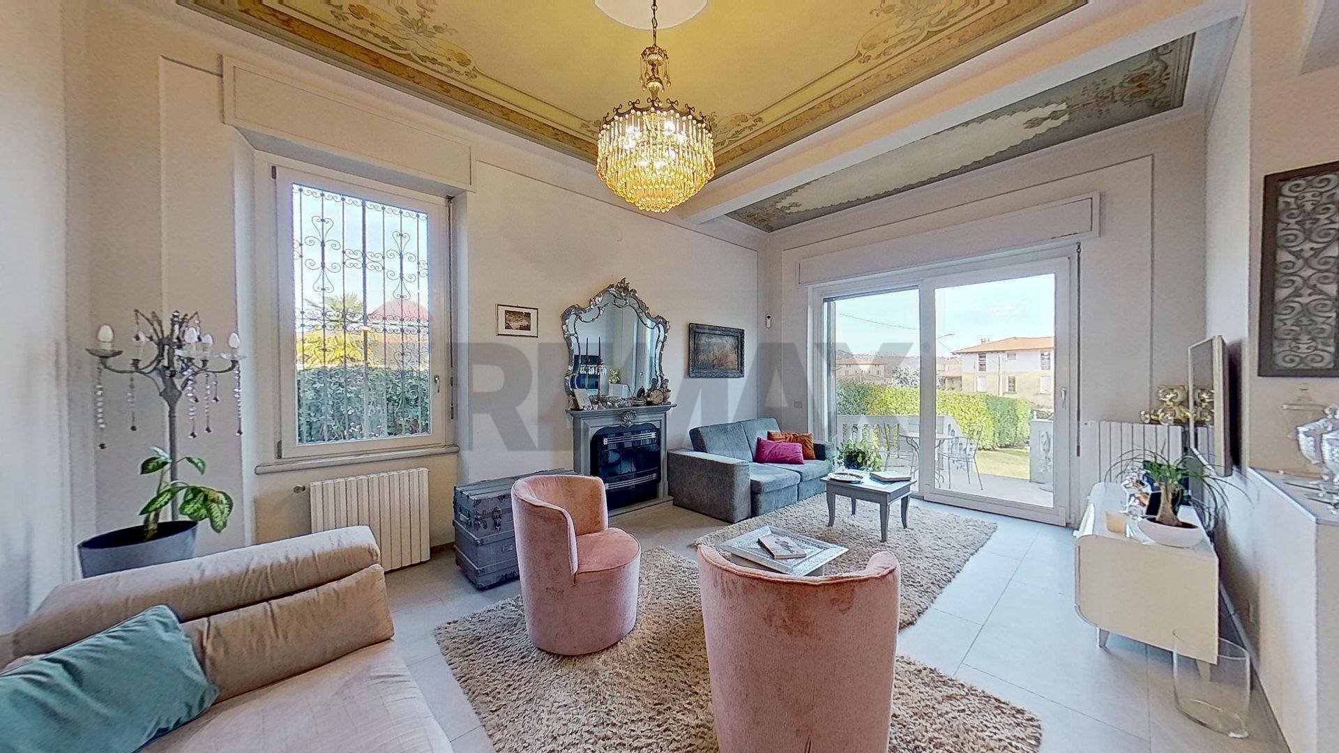 Soggiorno - Villa VIA GRAMSCI
 
1, Biandronno - foto 1