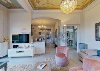 Soggiorno - Villa VIA GRAMSCI
 
1, Biandronno - foto 8