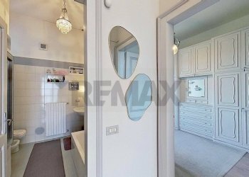 Bagno - Villa VIA GRAMSCI
 
1, Biandronno - foto 39