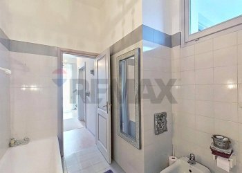 Bagno - Villa VIA GRAMSCI
 
1, Biandronno - foto 41