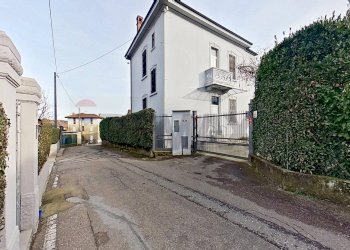 Casa all\'aperto - Villa VIA GRAMSCI
 
1, Biandronno - foto 52