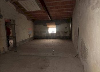 Stanza vuota - Casa indipendente frazione roncole verdi
 
23, Busseto - foto 3