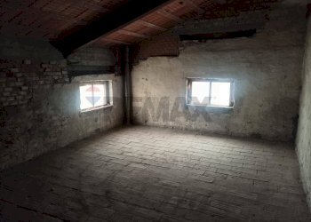 Stanza vuota - Casa indipendente frazione roncole verdi
 
23, Busseto - foto 6