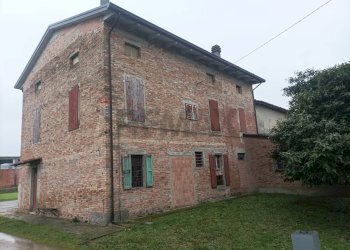 Casa all\'aperto - Casa indipendente frazione roncole verdi
 
23, Busseto - foto 40