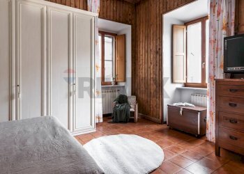 Camera / camera da letto - Bilocale Via Benedetto Virgilio
 
28, Villetta Barrea - foto 21