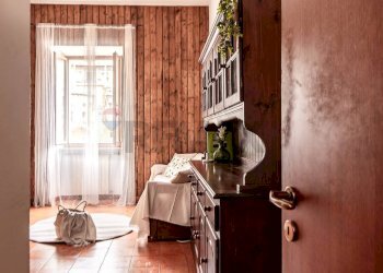 Hall / corridoio - Bilocale Via Benedetto Virgilio
 
28, Villetta Barrea - foto 29