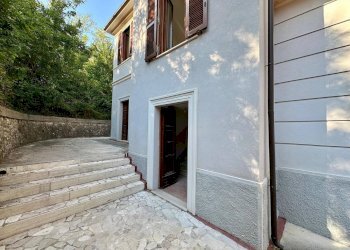 Foto 18 - Villa Via Serafino Rinaldi
 
25, Pescina - photo 18