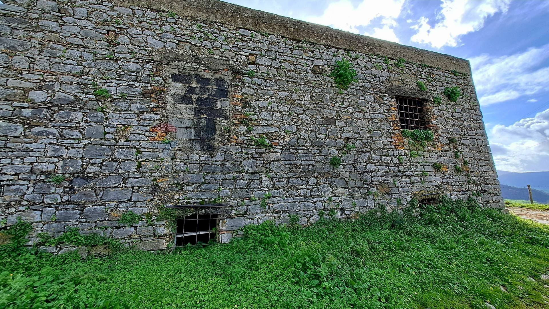 Facciata laterale - Rustic contrada mondoletto
s/n, Collesano - photo 2