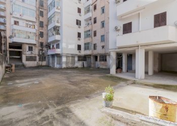 Edificio all\'aperto - Locale Commerciale Via Bergamo
 
8, Palermo - foto 4