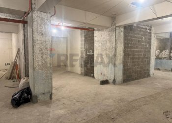 Parcheggio - Box via villa heloise
 
20, Palermo - foto 11