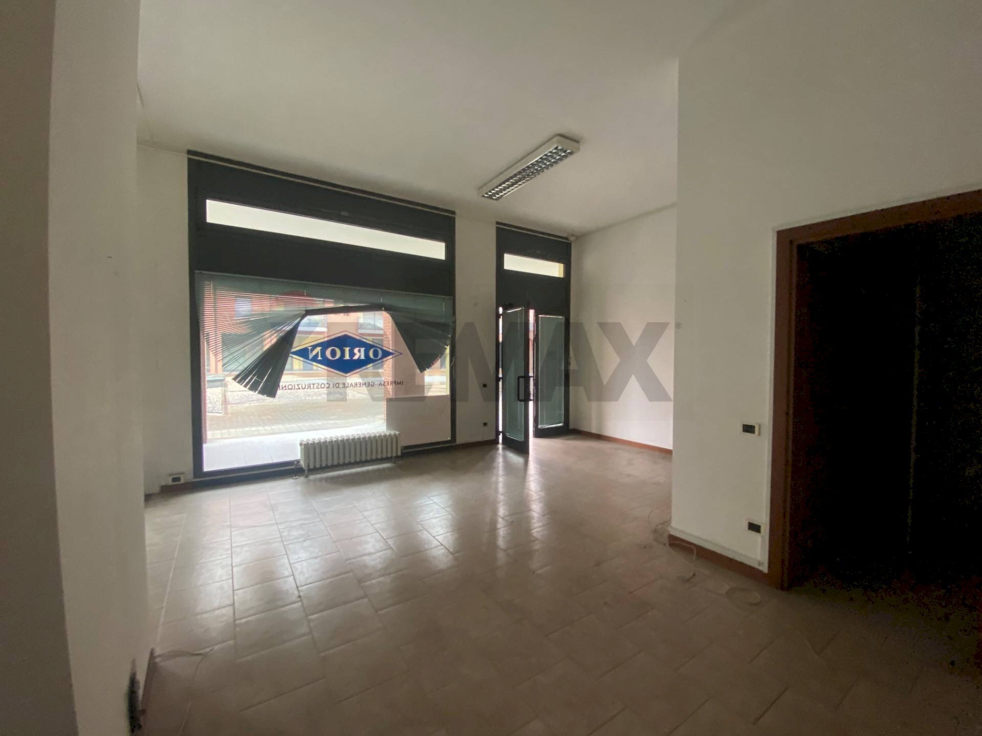 Stanza vuota - Office Via Ugo Frigerio
 
43, Milano - photo 2