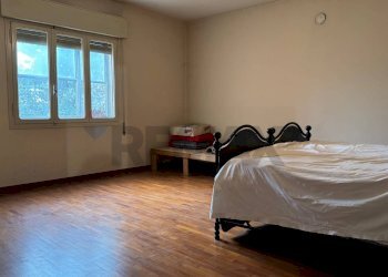 Camera / camera da letto - Appartamento Viale Resistenza
 
11, Rolo - foto 5