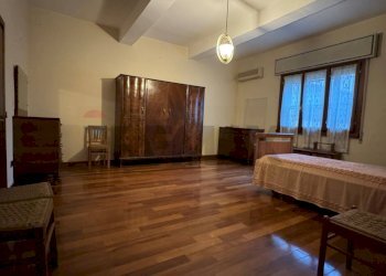 Camera / camera da letto - Appartamento Viale Resistenza
 
11, Rolo - foto 6