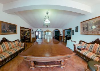 Soggiorno - Villa Via Di Santa Maria Di Galeria
 
504, Roma - foto 48