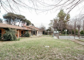 Giardino - Villa Via Di Santa Maria Di Galeria
 
504, Roma - foto 70