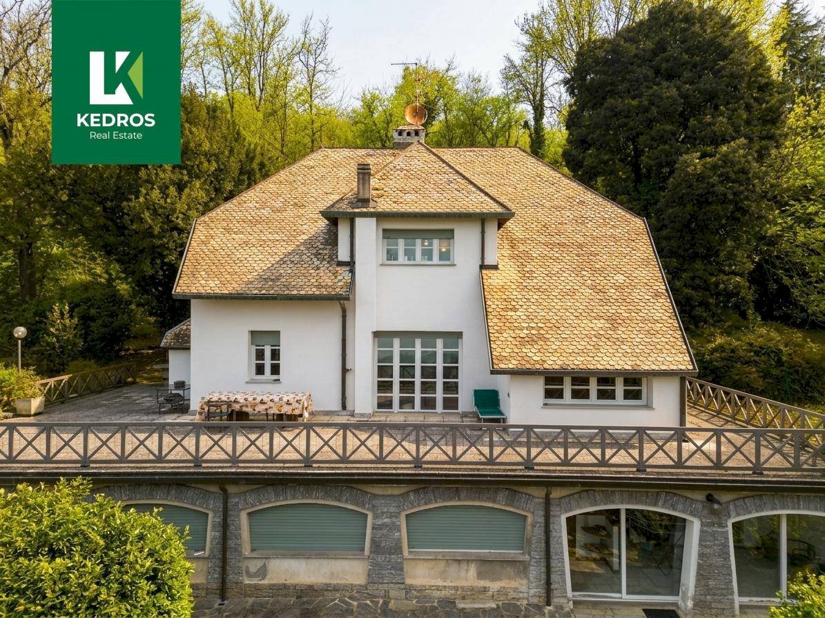 Foto 1 - Villa Via Sassello
 
12, Comerio - foto 1