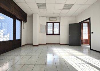 Foto 5 - Locale Commerciale Via Piave
 
36, Collegno - foto 5