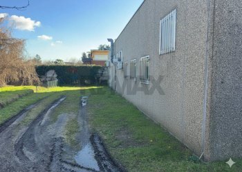 Giardino - Laboratorio Via Mazzini
68, Ternate - foto 4