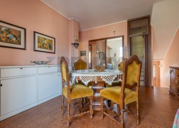 Sala da pranzo - Casa semi indipendente Via delle Gardenie
11, Castelletto Sopra Ticino - foto 12