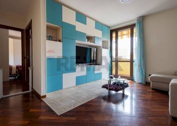 Soggiorno - Trilocale Via Abruzzo
 
4, Castano Primo - foto 3