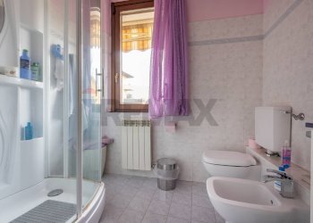 Bagno - Trilocale Via Abruzzo
 
4, Castano Primo - foto 13