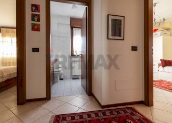 Hall / corridoio - Trilocale Via Fabio Filzi
 
8, Gallarate - foto 8