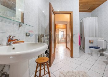 Bagno - Casa semi indipendente Via Volta
 
25, Malnate - foto 17