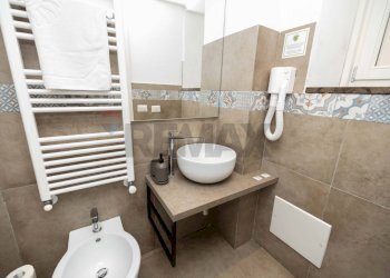 Bagno - Hotel Via Tenente Distefano
 
4, Ragusa - foto 34