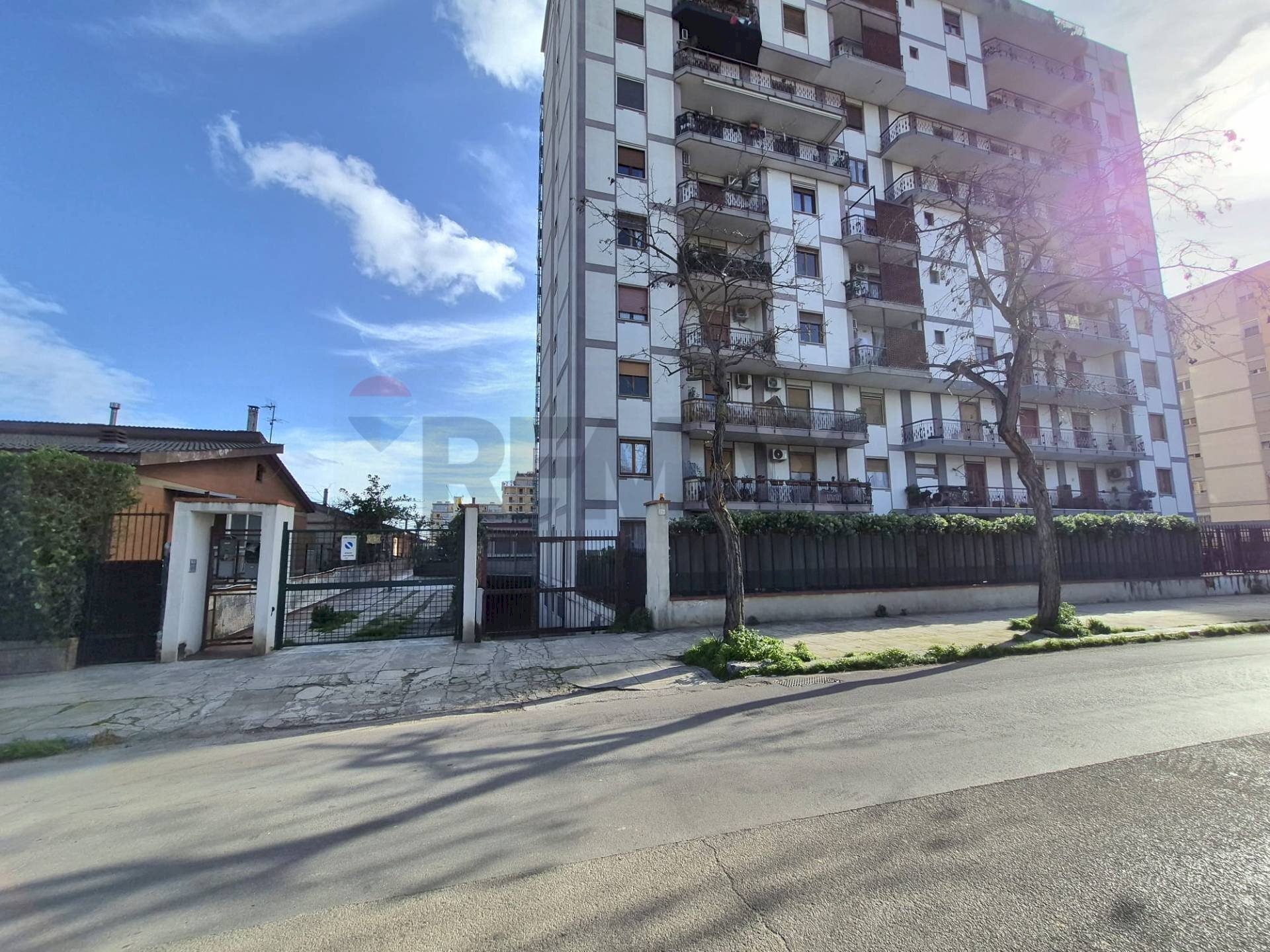 Edificio all\'aperto - Box Via Dei Quartieri
 
21F, Palermo - foto 1