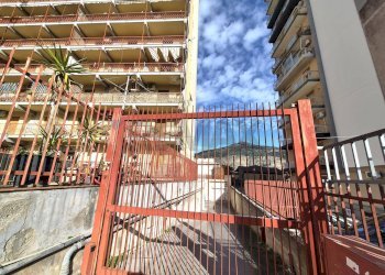 Edificio all\'aperto - Box Via Dei Quartieri
 
21F, Palermo - foto 9