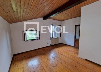 Foto 8 - Casa indipendente VIA USEUNT
 
11, Tarcento - foto 8