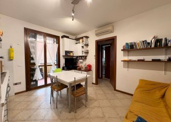 Foto 4 - Trilocale via corti feudali
 
15, Castelfranco Emilia - foto 4