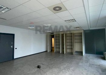 Stanza vuota - Ufficio Via Zanellini, 15
 
15, Mantova - foto 5