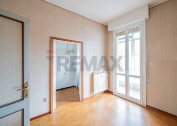 Stanza vuota - Trilocale Via Divisione Acqui
 
5, Mantova - foto 6