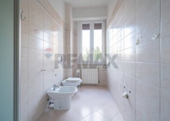 Bagno - Trilocale Via Divisione Acqui
 
5, Mantova - foto 19
