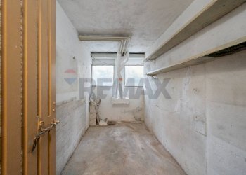 Stanza vuota - Trilocale Via Divisione Acqui
 
5, Mantova - foto 32